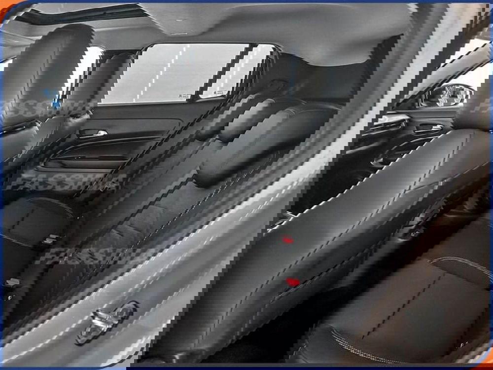 Jeep Avenger nuova a Milano (11)