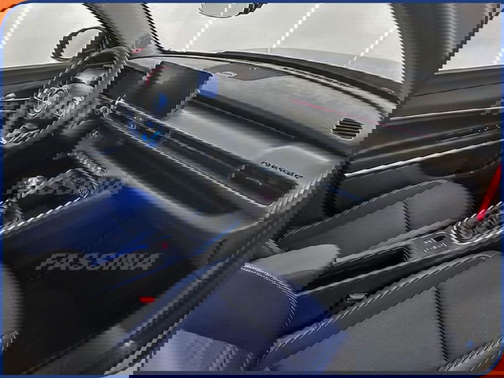 Jeep Avenger nuova a Milano (13)