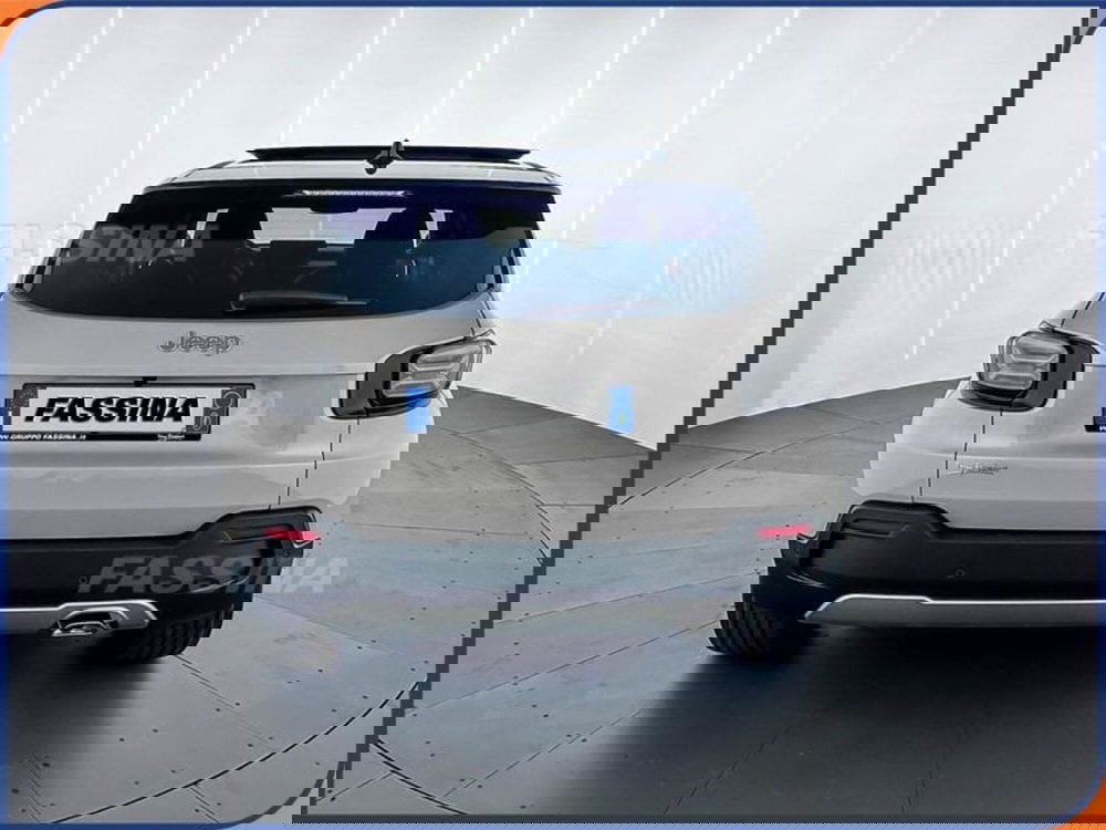 Jeep Avenger nuova a Milano (5)