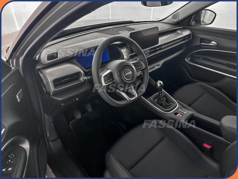 Jeep Avenger nuova a Milano (9)