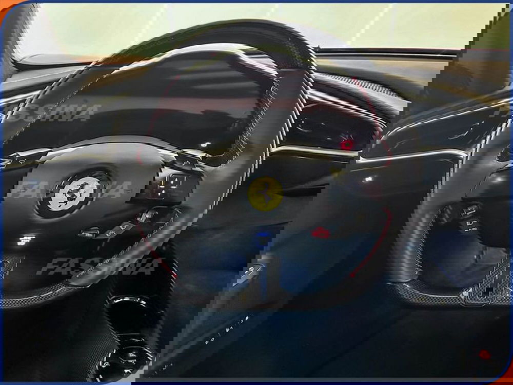 Ferrari 296 Coupé usata a Milano (11)