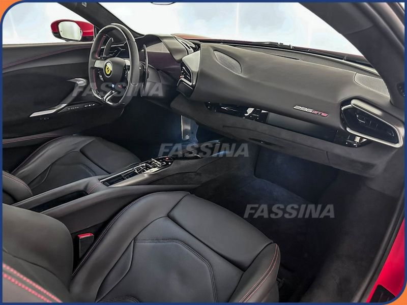 Ferrari 296 Coupé usata a Milano (12)