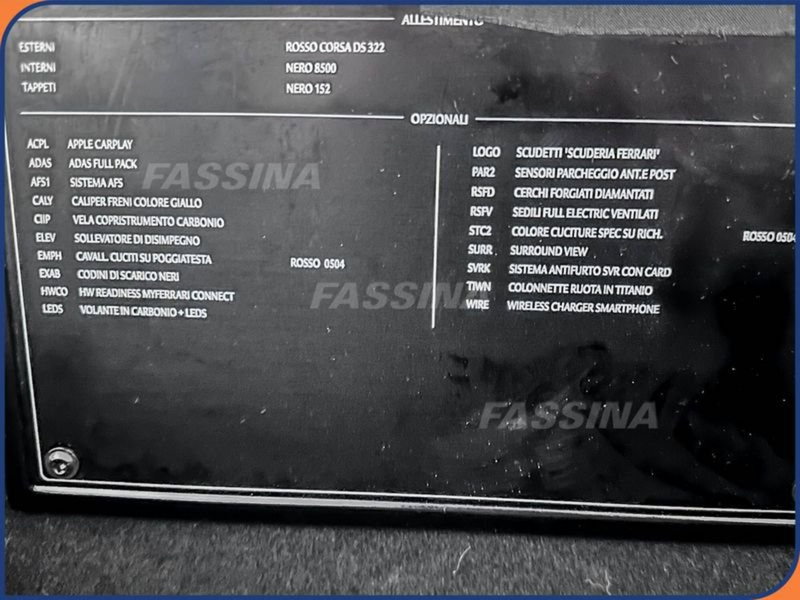 Ferrari 296 Coupé usata a Milano (14)