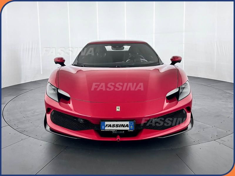 Ferrari 296 Coupé usata a Milano (2)