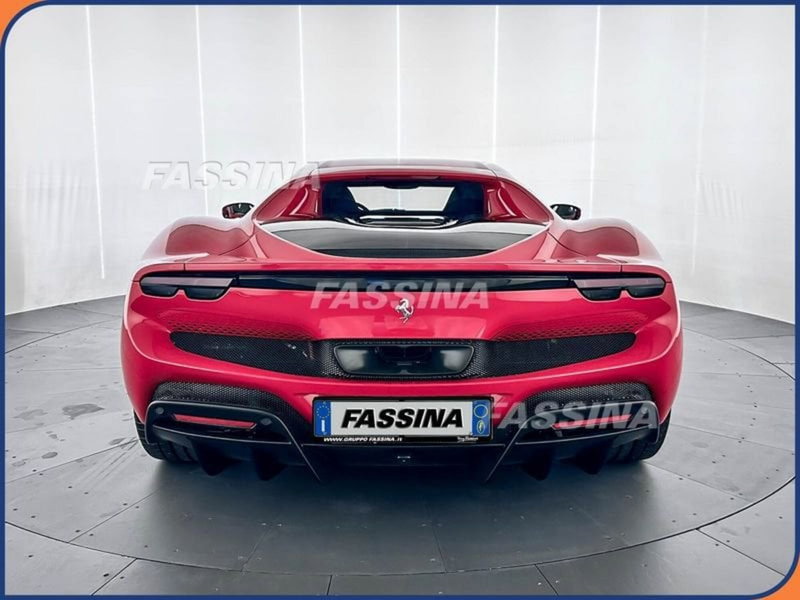 Ferrari 296 Coupé usata a Milano (6)