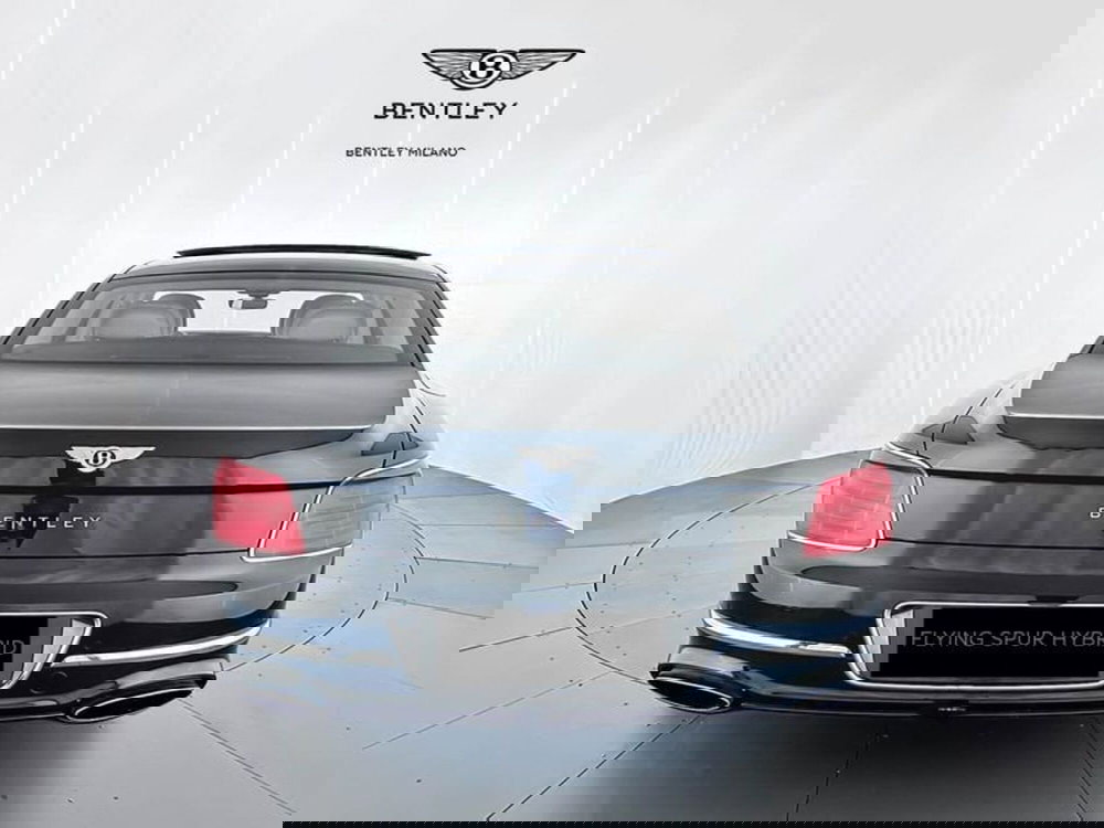 Bentley Flying Spur nuova a Milano (6)