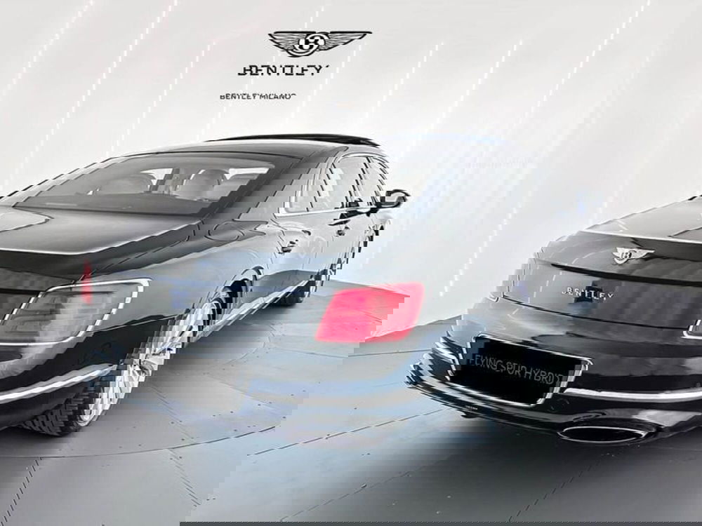 Bentley Flying Spur nuova a Milano (7)