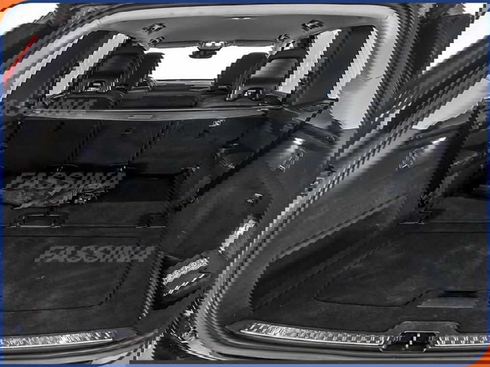 Volvo XC90 usata a Milano (11)