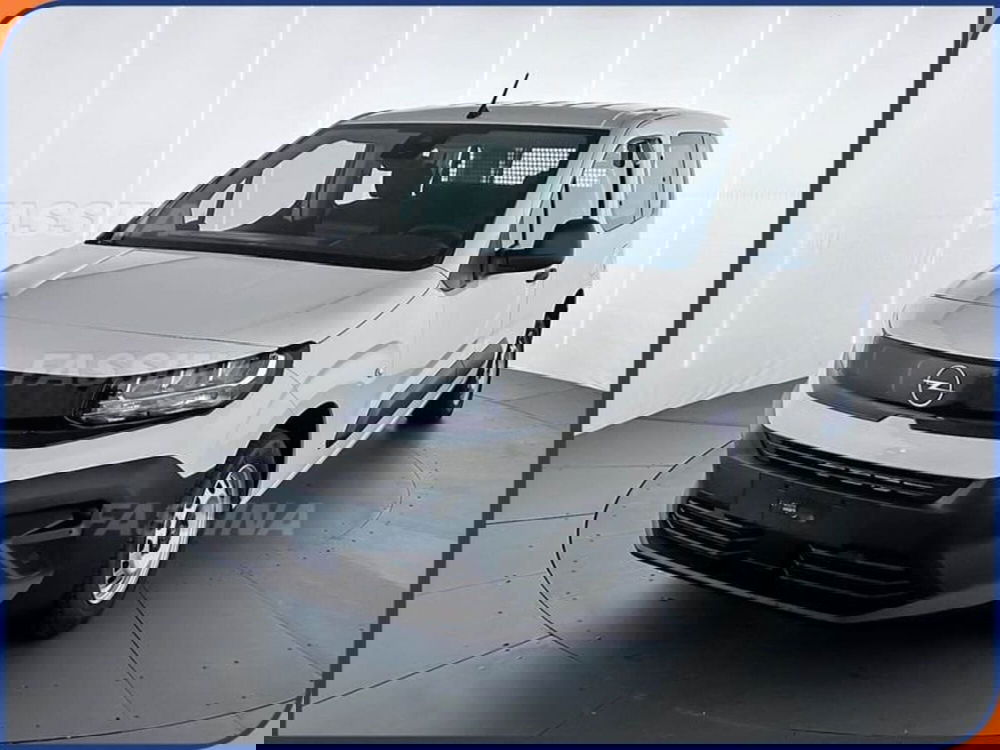 Opel Combo Life nuova a Milano (3)