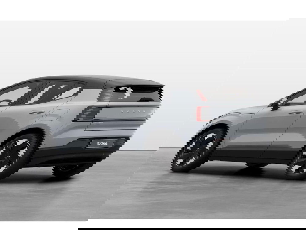 Volvo EX30 usata a Milano (3)