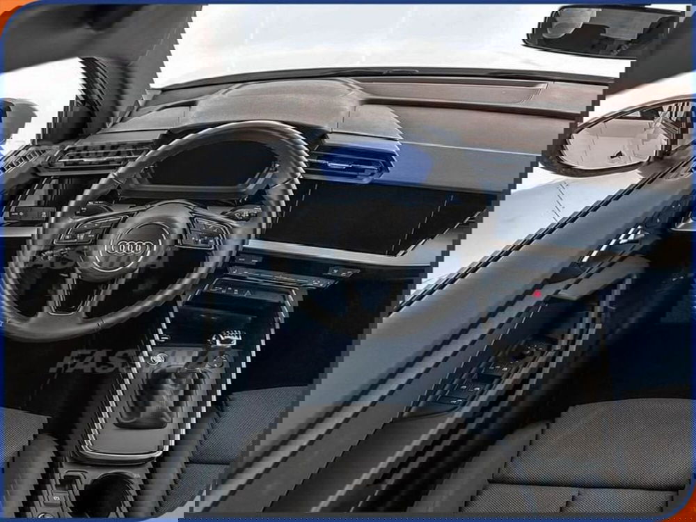 Audi A3 Sportback usata a Milano (10)