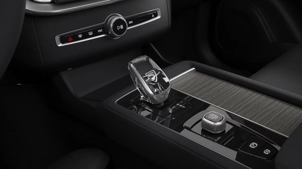 Volvo XC90 nuova a Milano (10)