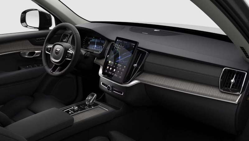 Volvo XC90 nuova a Milano (8)