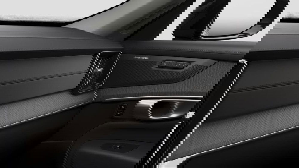 Volvo XC90 nuova a Milano (9)