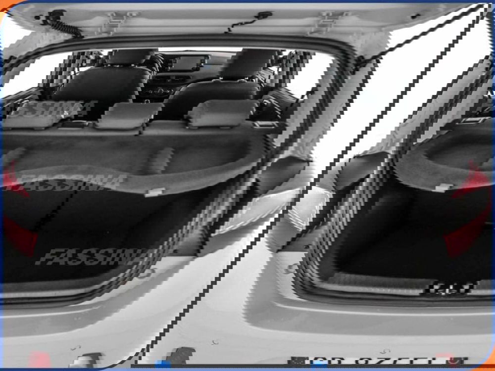 Hyundai i10 nuova a Milano (11)