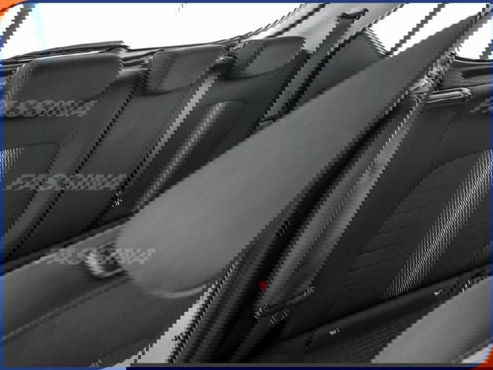 Hyundai i10 nuova a Milano (12)