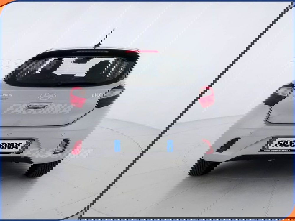 Hyundai i10 nuova a Milano (5)