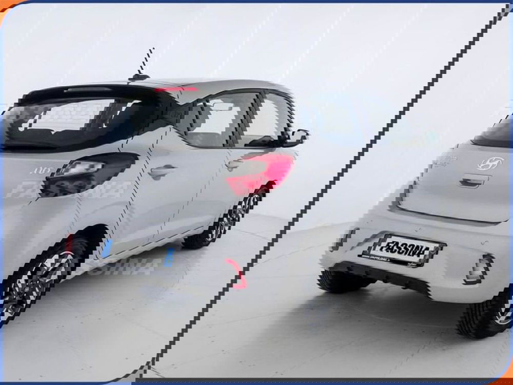 Hyundai i10 nuova a Milano (6)