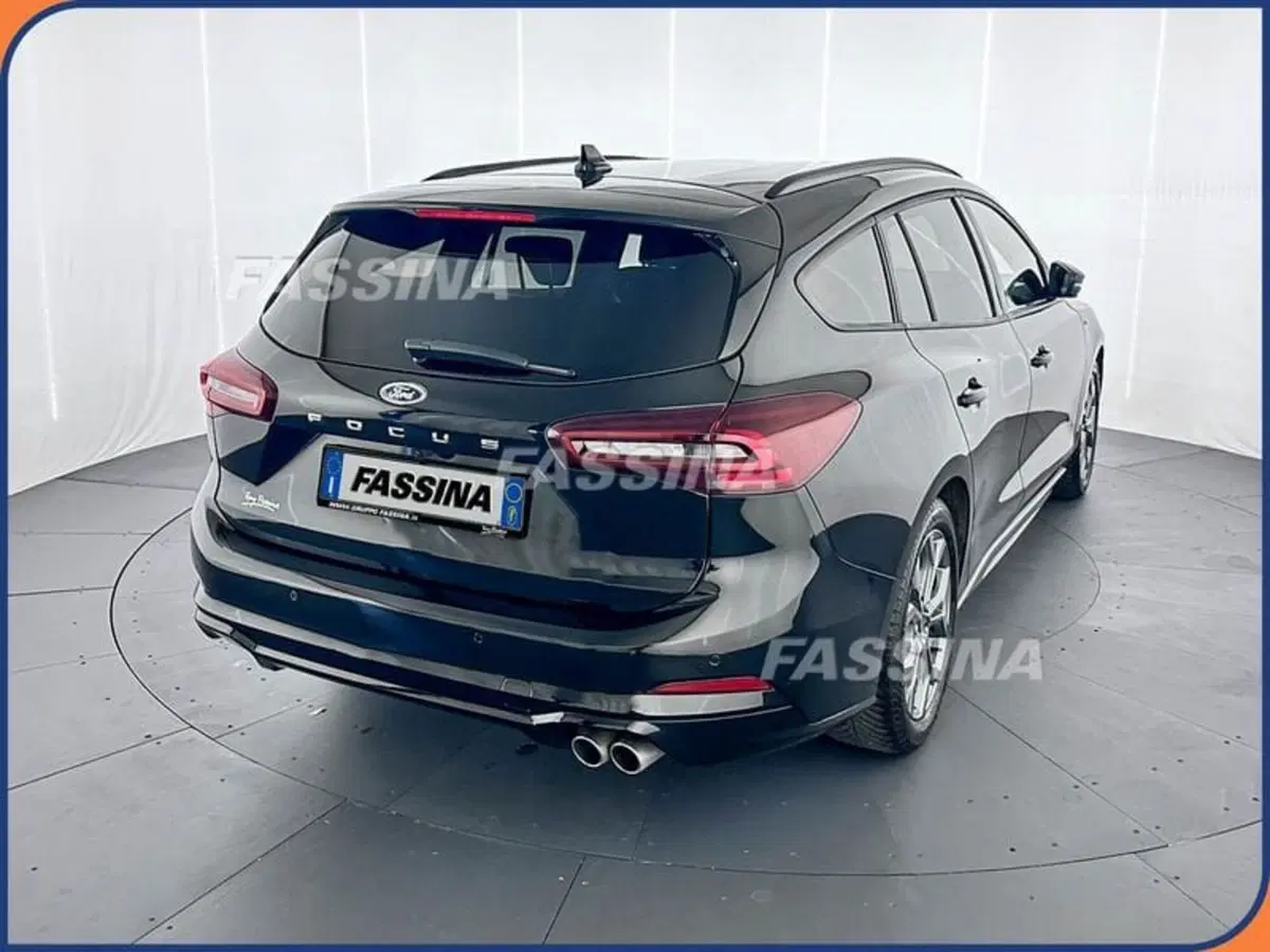 Ford Focus Station Wagon usata a Milano (6)