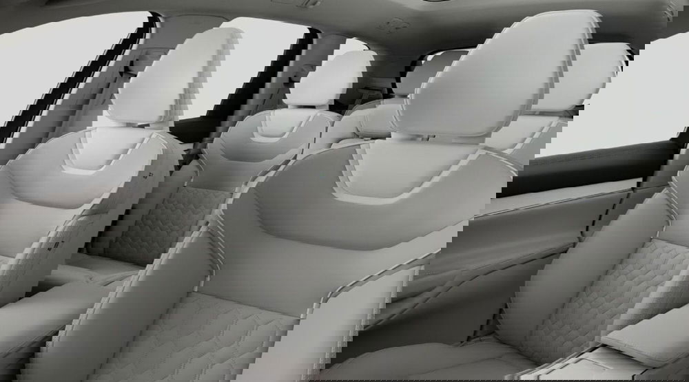 Volvo EX90 nuova a Milano (12)