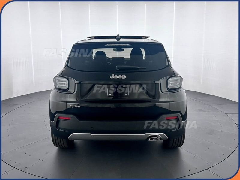 Jeep Avenger nuova a Milano (5)
