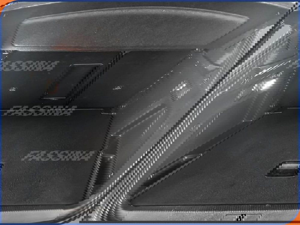 Peugeot 3008 usata a Milano (11)