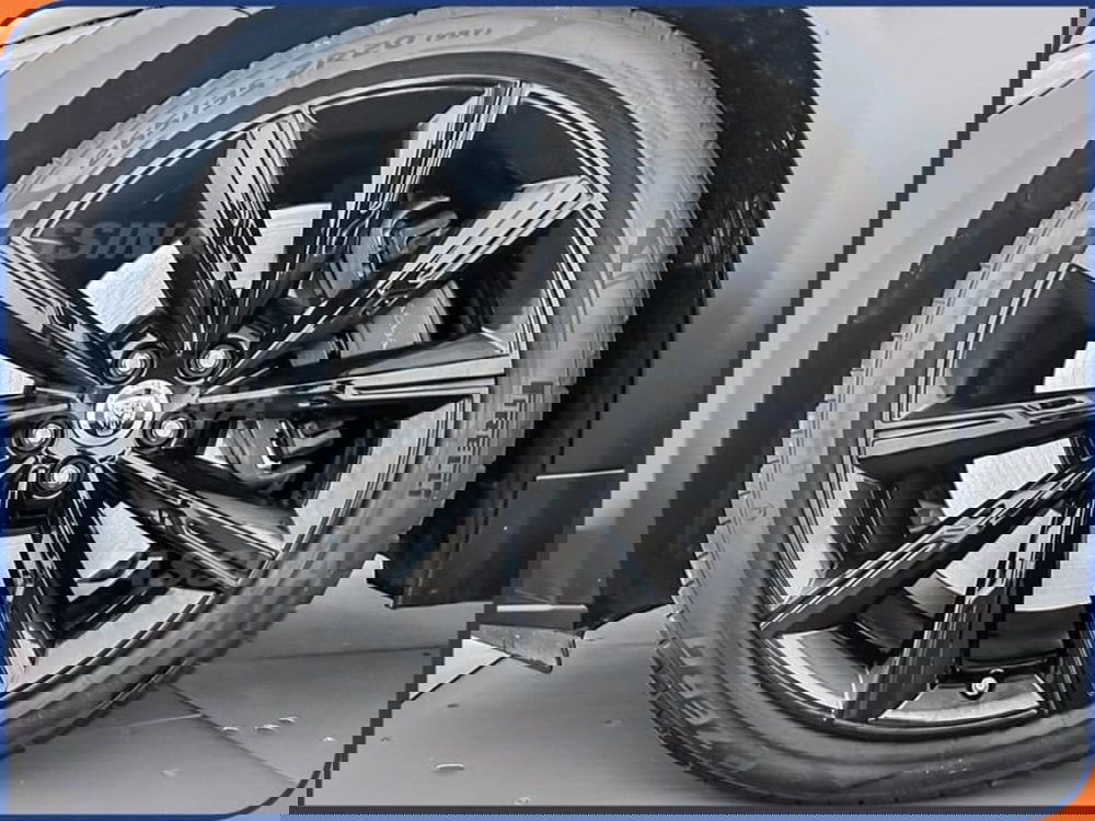 Jaguar F-Type Coupé usata a Milano (7)