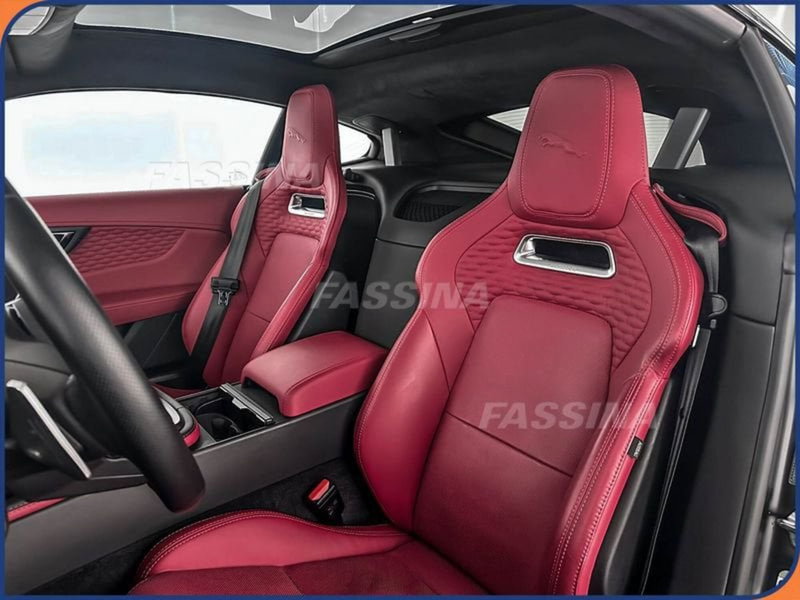 Jaguar F-Type Coupé usata a Milano (8)