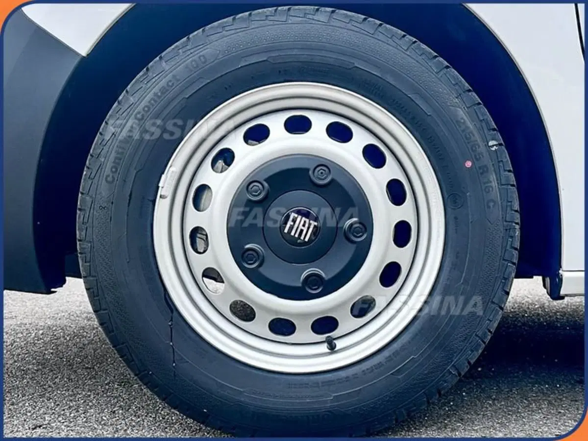 Fiat Scudo Furgone nuova a Milano (7)