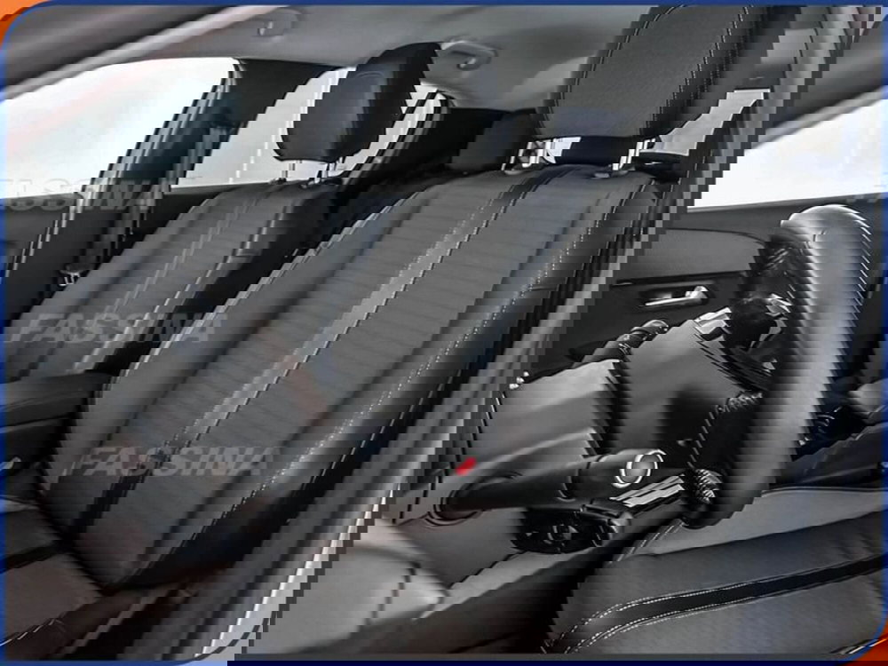 Peugeot 208 usata a Milano (8)