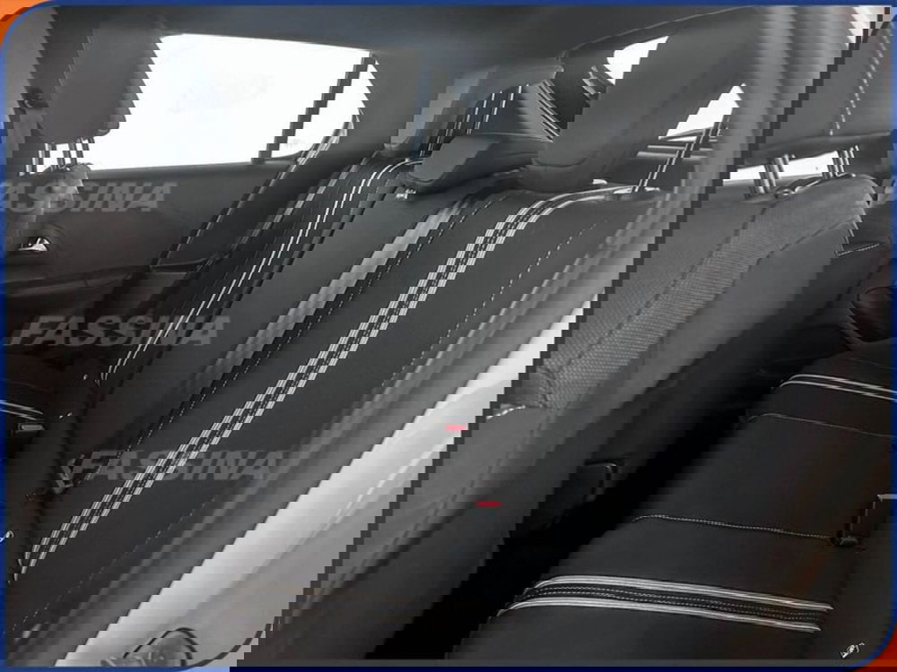 Opel Corsa usata a Milano (10)