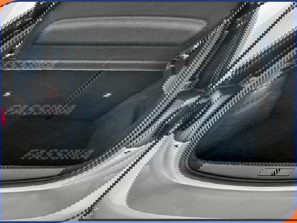 Opel Corsa usata a Milano (11)