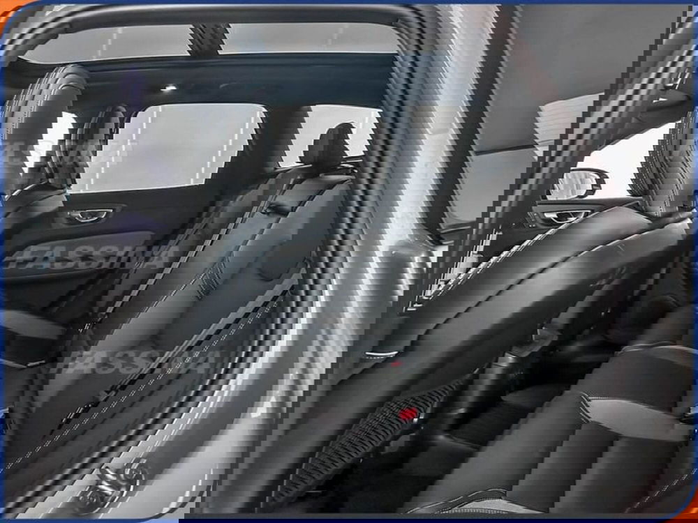 Volvo XC60 usata a Milano (10)