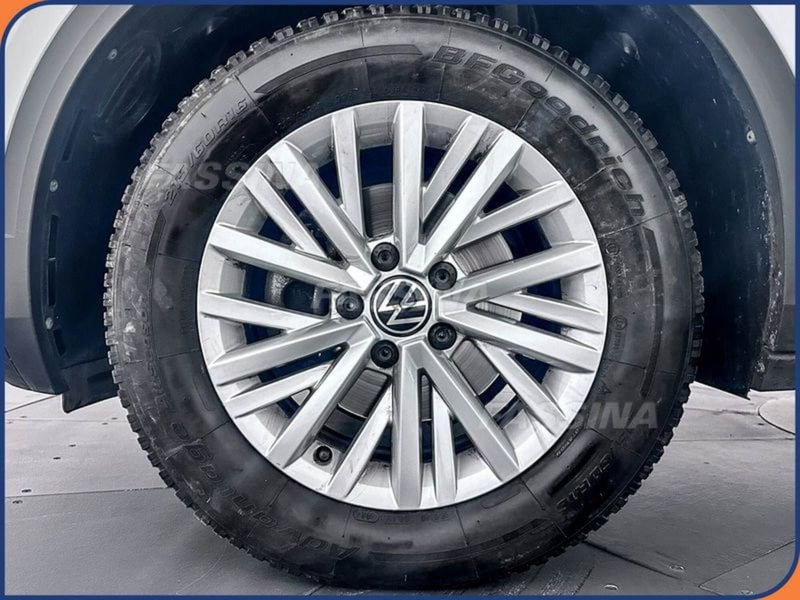 Volkswagen T-Roc usata a Milano (7)