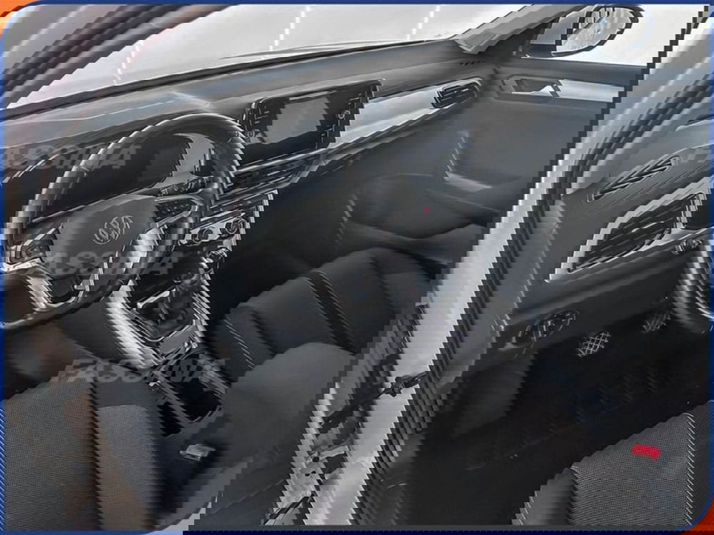 Volkswagen T-Roc usata a Milano (9)