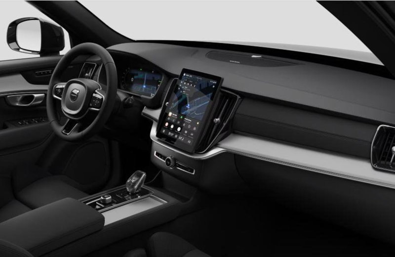 Volvo XC90 nuova a Milano (10)