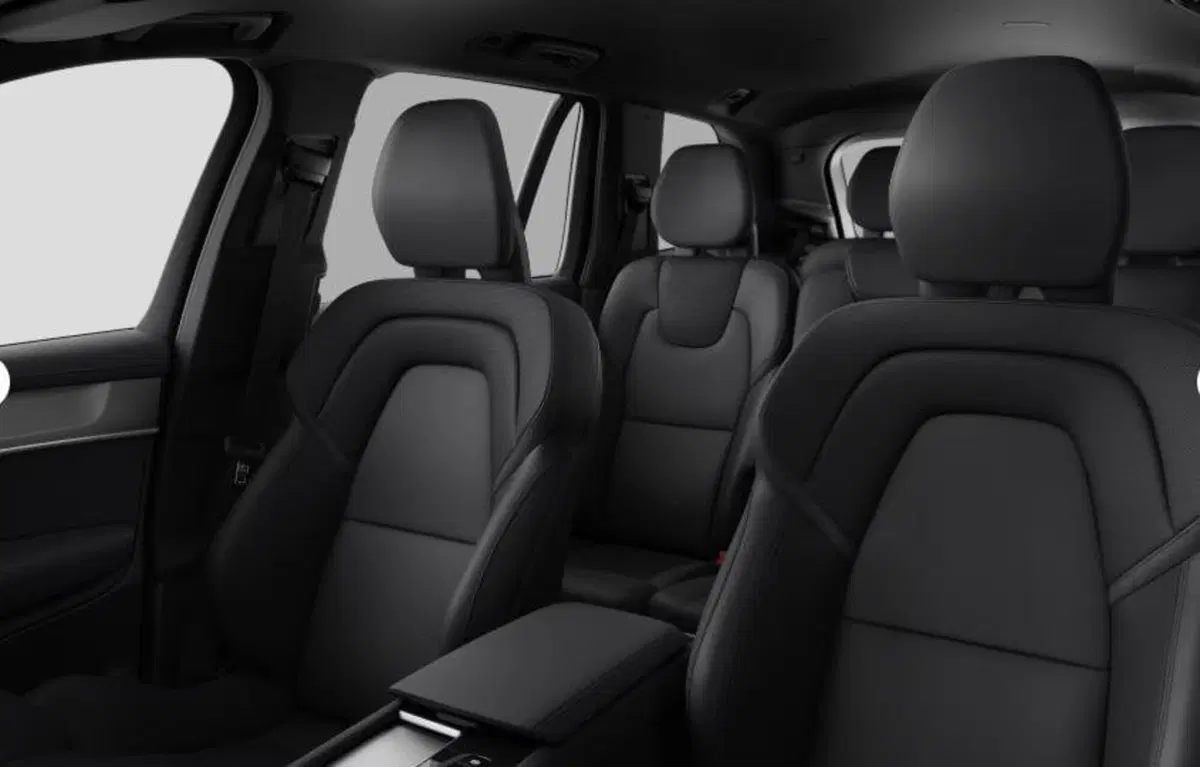 Volvo XC90 nuova a Milano (12)