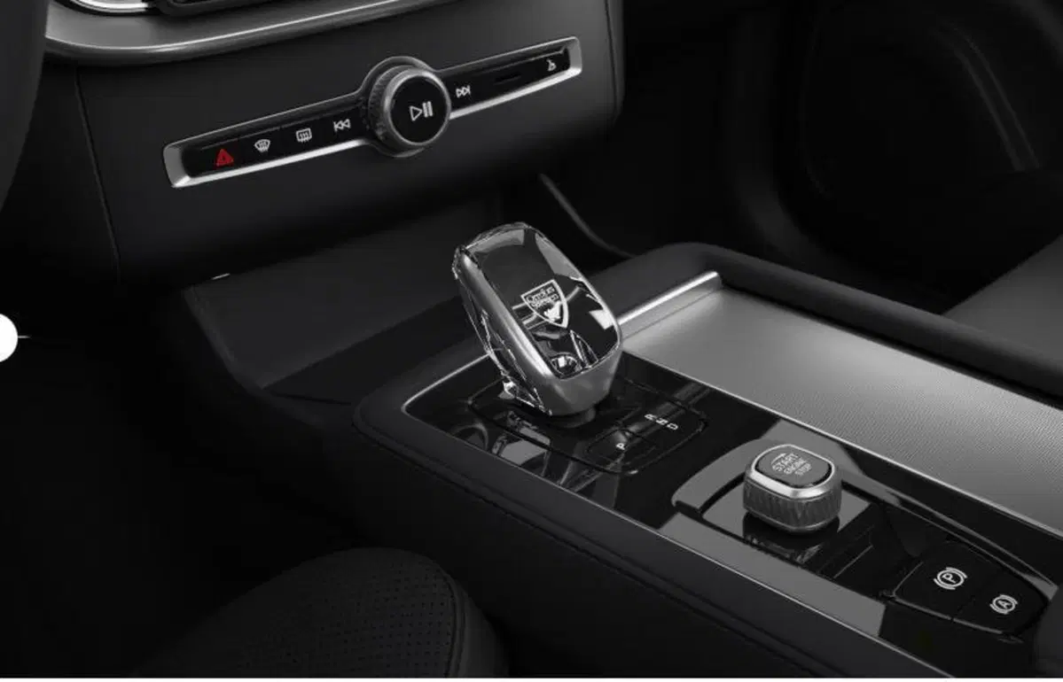 Volvo XC90 nuova a Milano (15)