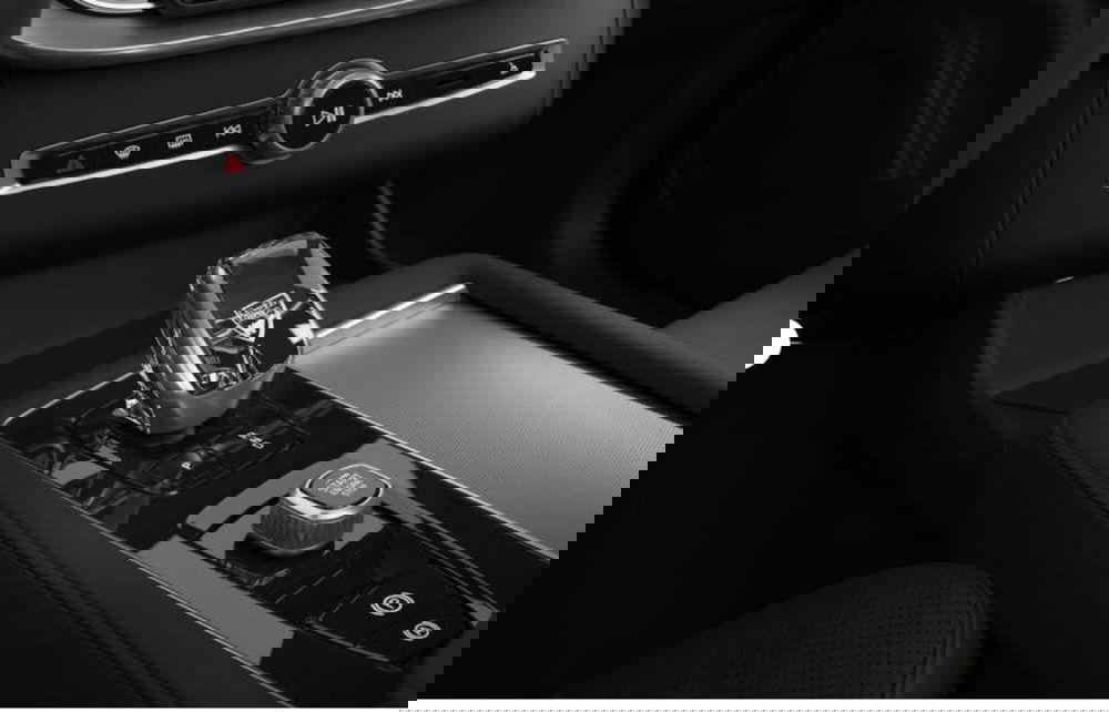 Volvo XC90 nuova a Milano (15)