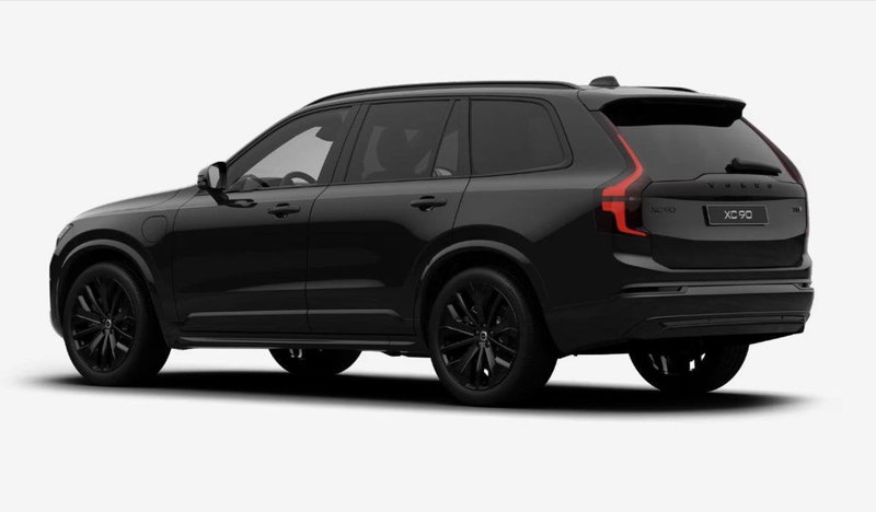 Volvo XC90 nuova a Milano (3)