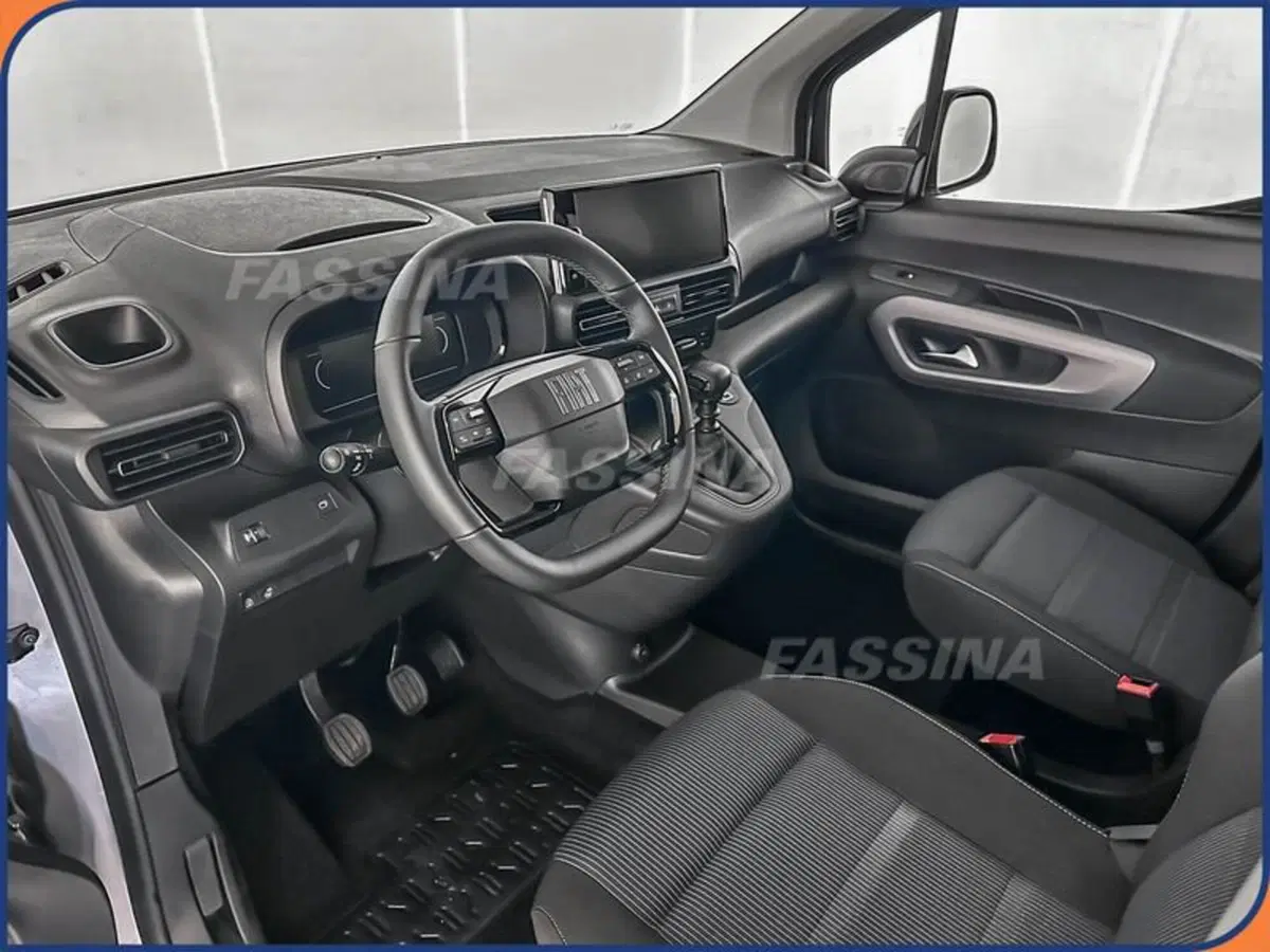Fiat Doblò nuova a Milano (9)