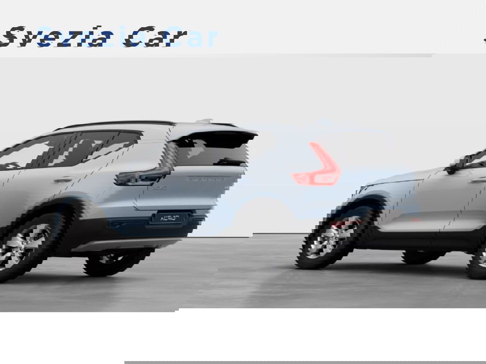 Volvo XC40 nuova a Milano (3)