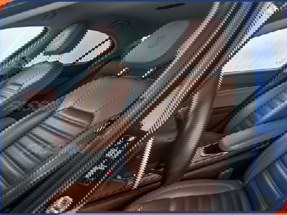 Alfa Romeo Giulia usata a Milano (8)