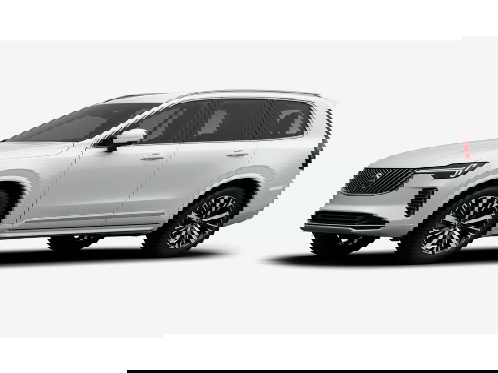 Volvo XC90 nuova a Milano