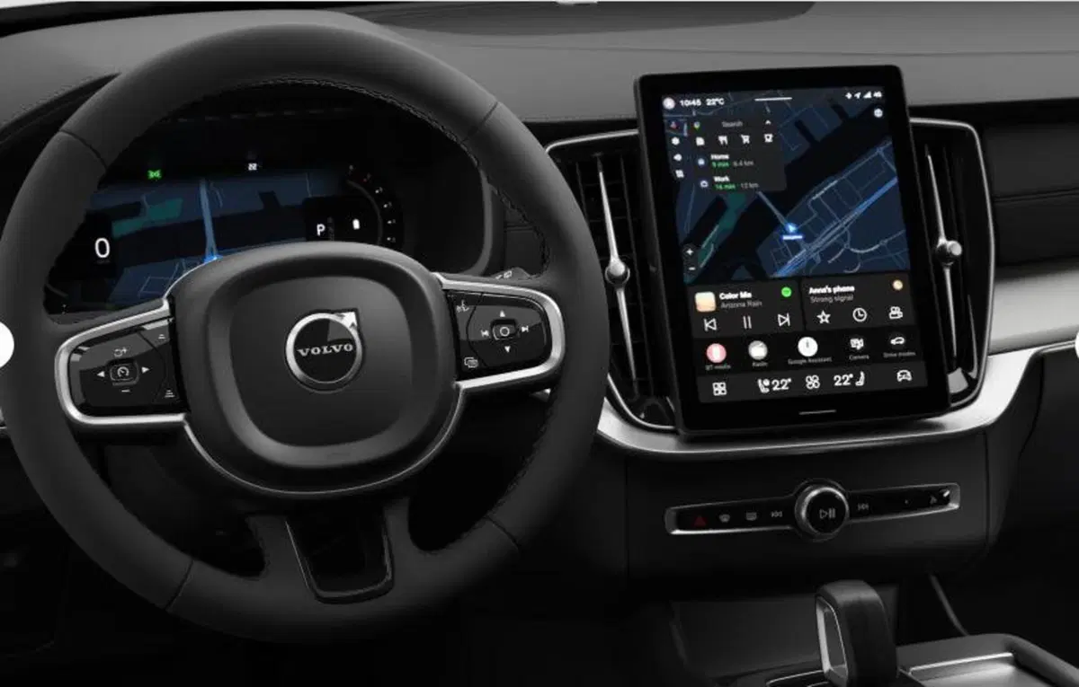 Volvo XC90 nuova a Milano (11)