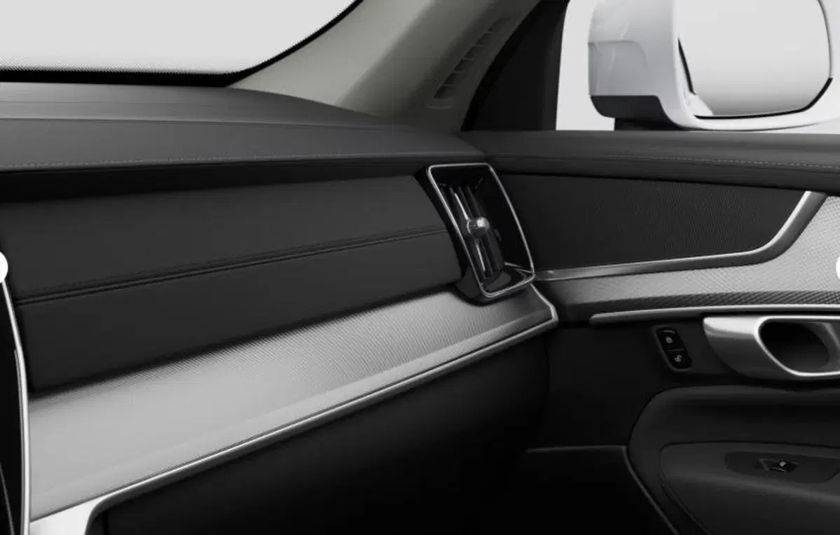 Volvo XC90 nuova a Milano (14)
