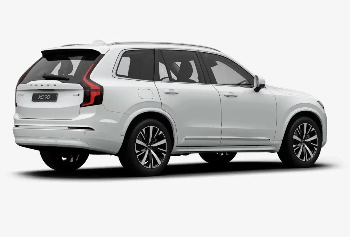 Volvo XC90 nuova a Milano (5)