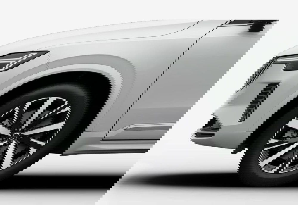 Volvo XC90 nuova a Milano (9)