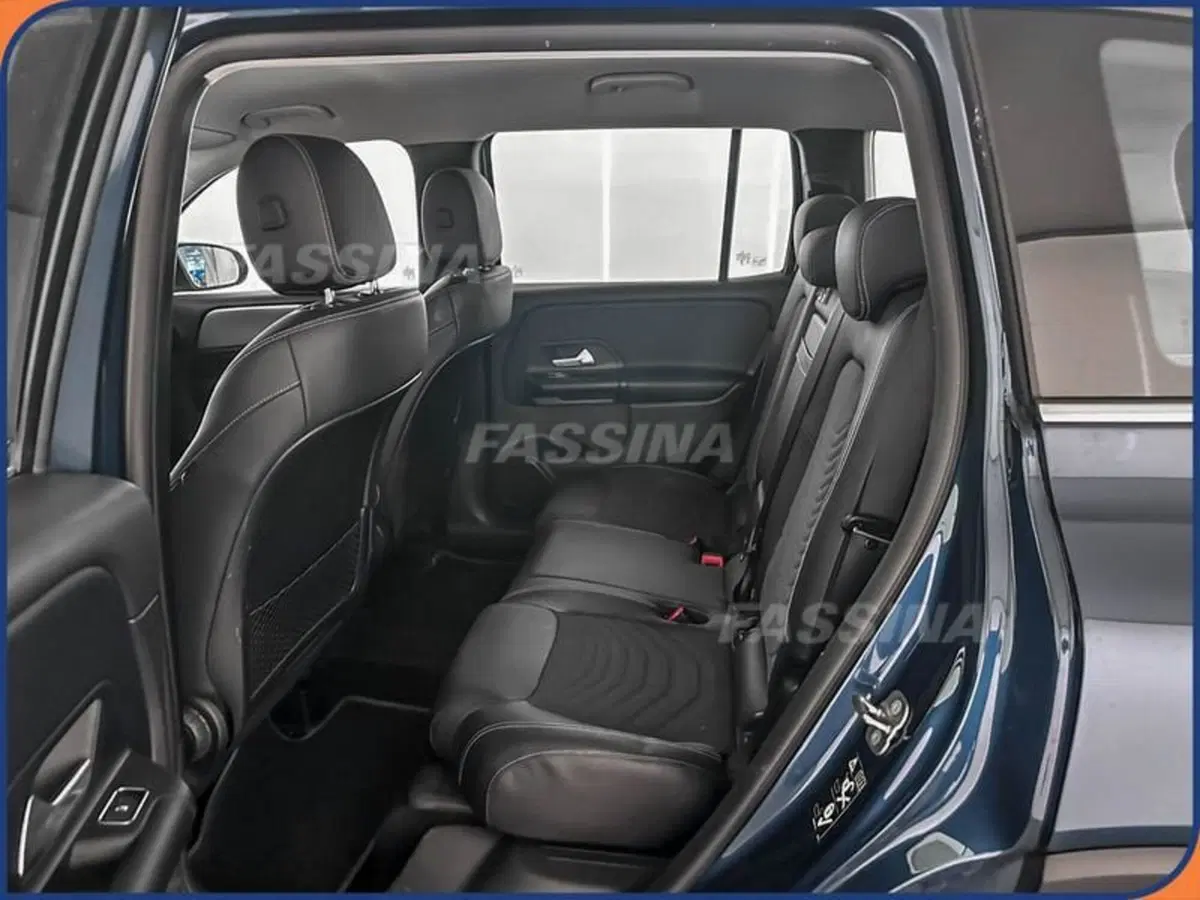 Mercedes-Benz GLB usata a Milano (12)