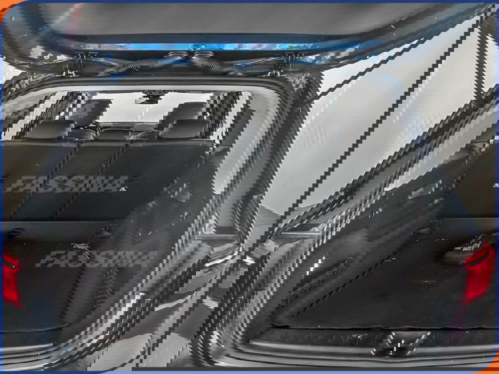 Mercedes-Benz GLB usata a Milano (13)